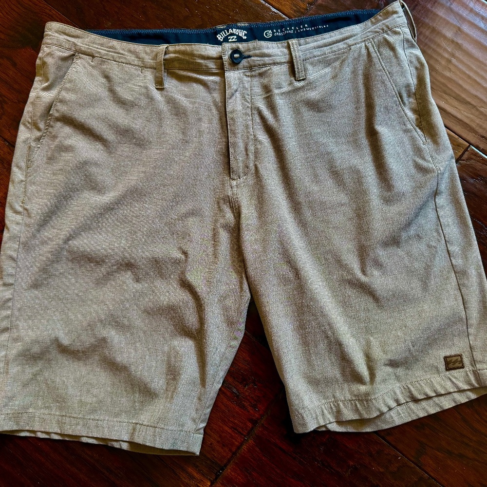 Billabong Mens shorts